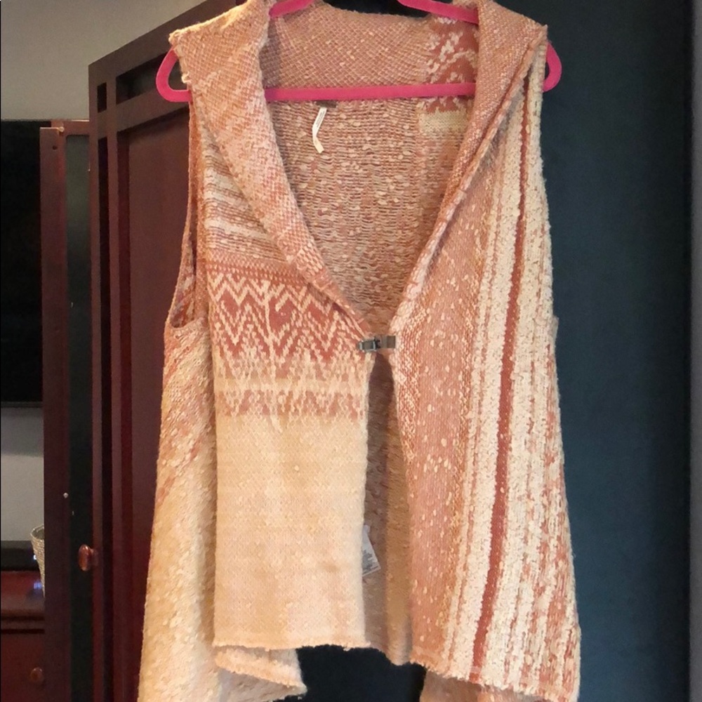 Oversized vest type shrug. Worn only once